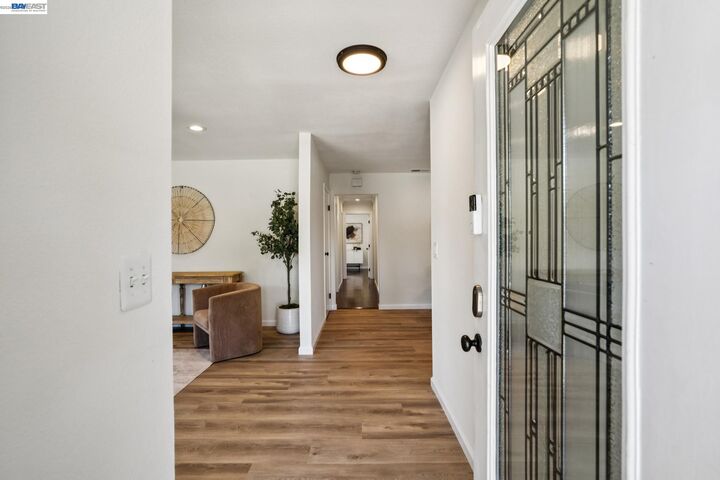 Property Photo: 201 Ramon Pl CA 94583