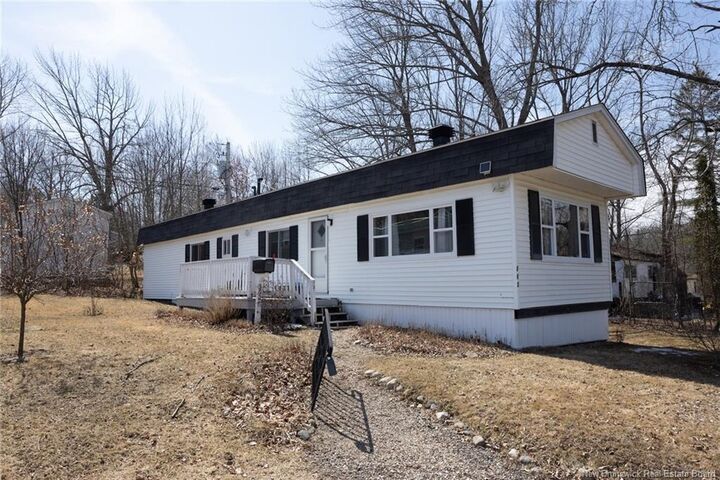 362 Fairmount Lane — photo 1
