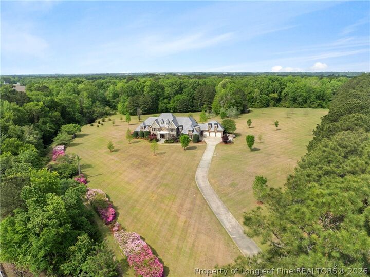 Property Photo:  1181 Middle Road  NC 28312 