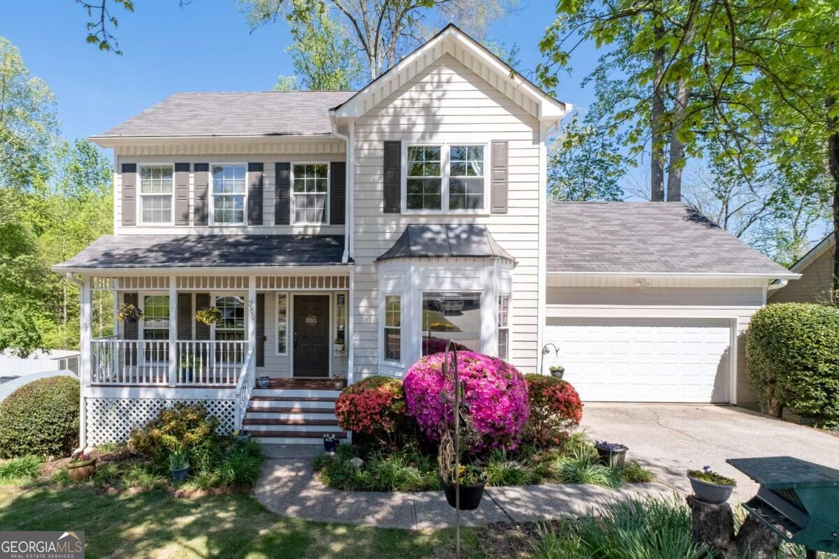 Property Photo:  385 Oak Springs Drive  GA 30043 