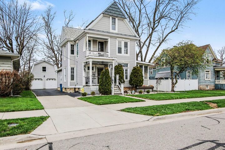 Property Photo:  414 E Clark Street  IN 46307 