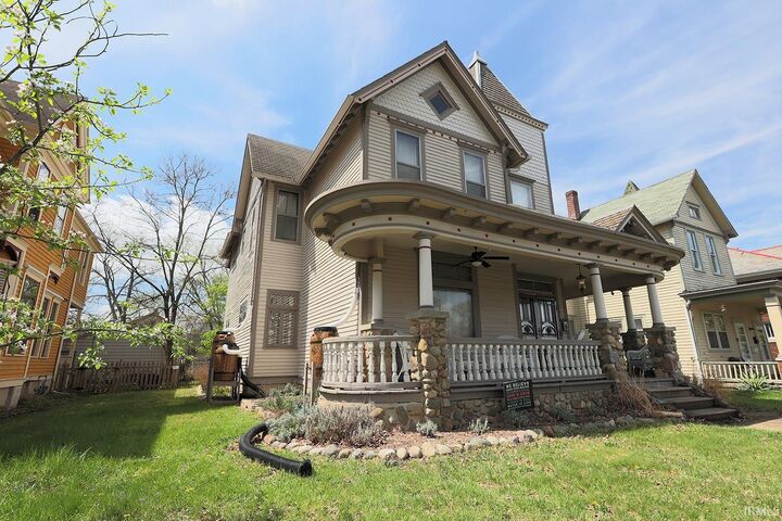 Property Photo:  2512 S Harrison Street  IN 46807-1318 