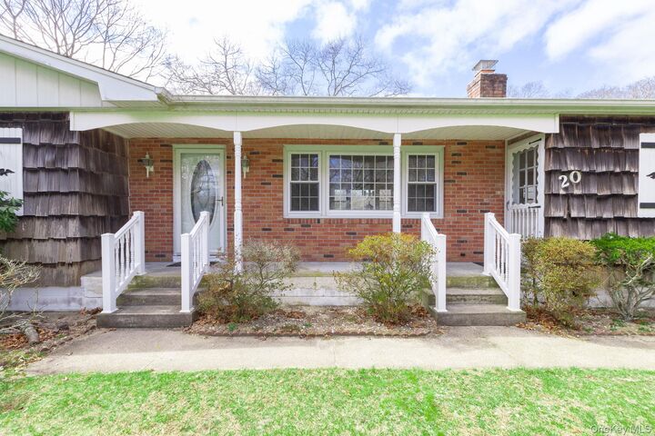 Property Photo:  20 Mill Pond Lane  NY 11940 