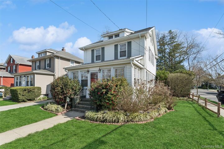 Property Photo:  262 Floral Boulevard  NY 11001 