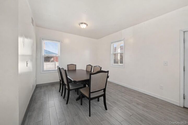 Property Photo:  2710 Lurting Avenue  NY 10469 