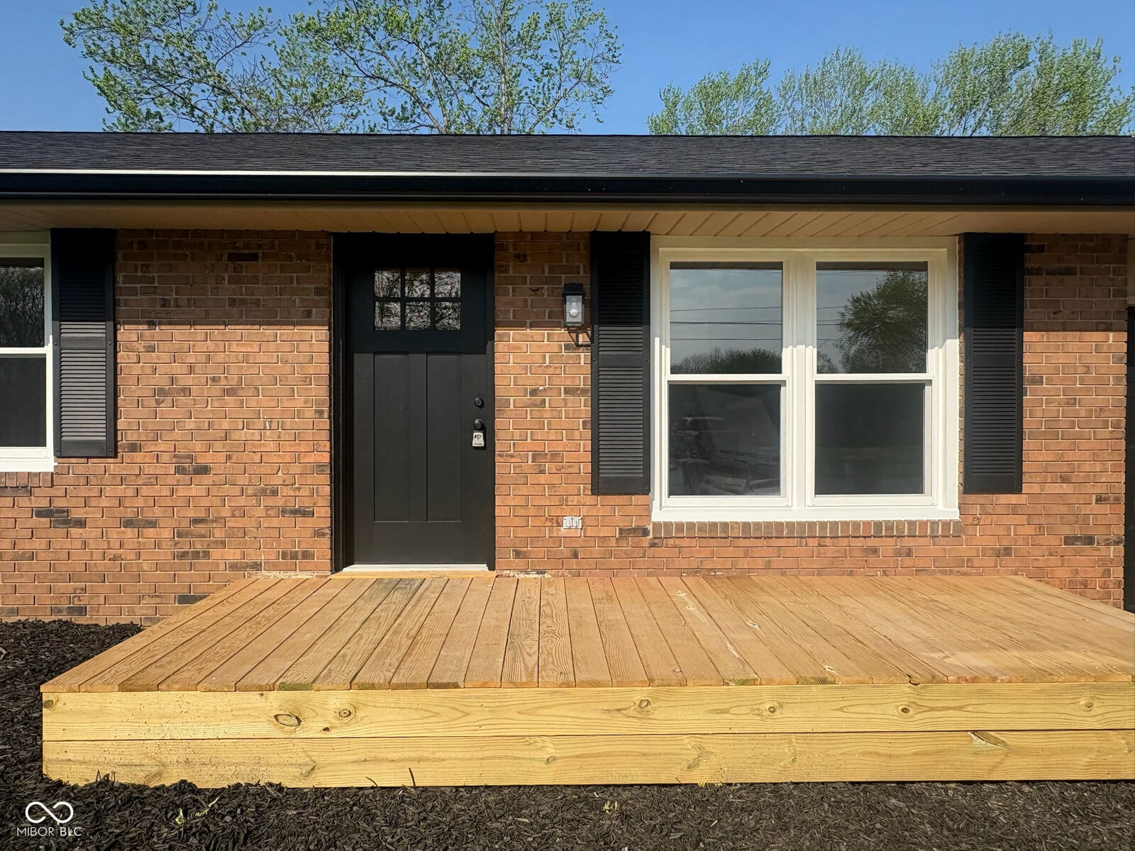 Property Photo: 1732 Prairie Drive IN 47203