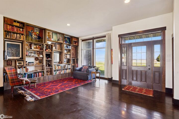 Property Photo:  434 Highway 6  IA 50112 