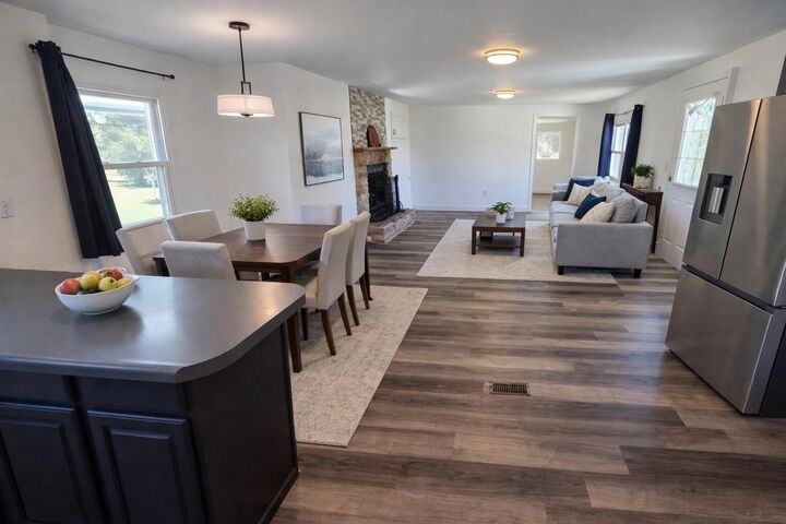 Property Photo: 3015 Viebahn St WI 54220