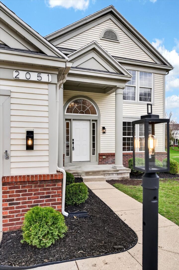 Property Photo:  2051 Glenn Canyon Drive SE  MI 49316 