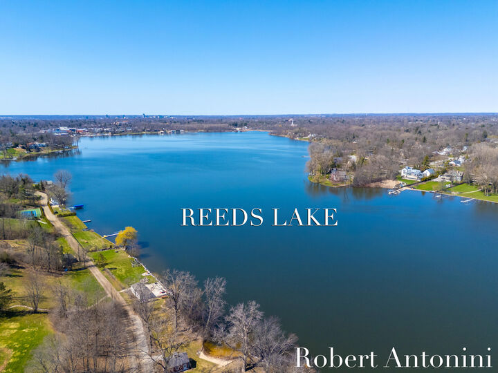 Property Photo:  3540 Reeds Lake Boulevard SE  MI 49506 