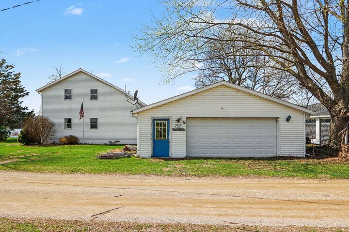 Property Photo:  55530 Bucknell Lane  MI 49072 