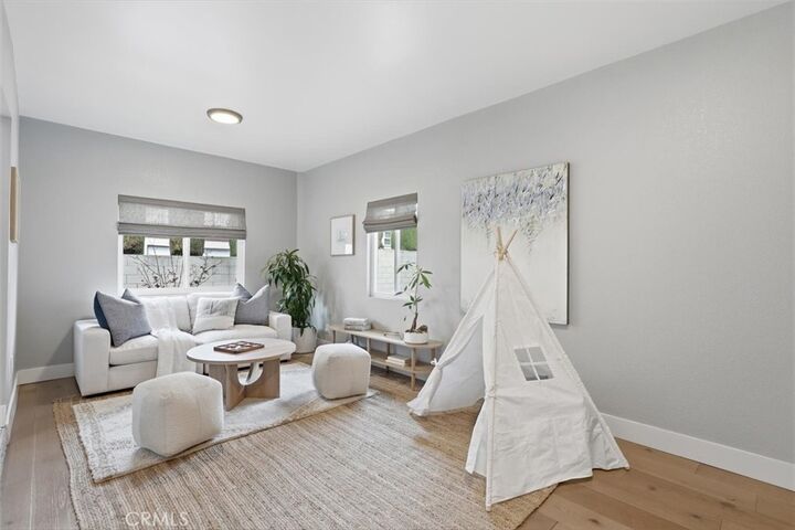 Property Photo:  2220 Clark Ln #B  CA 90278 