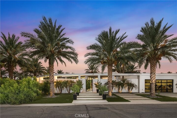 Property Photo: 8 Makena Lane CA 92270