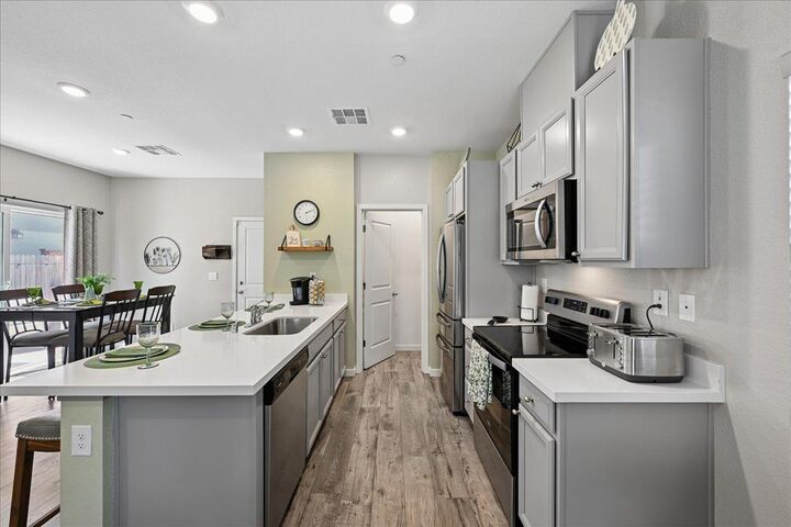 Property Photo:  5409 Cumberland Drive  CA 95747 