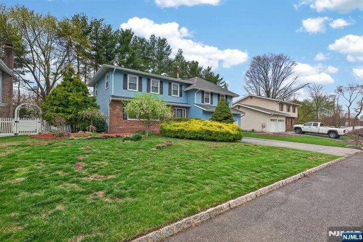 Property Photo:  7 Chicopee Drive  NJ 07470 