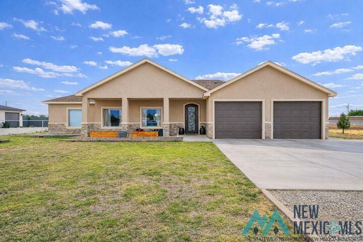 Property Photo:  508 Walker Farm Road  NM 88220 