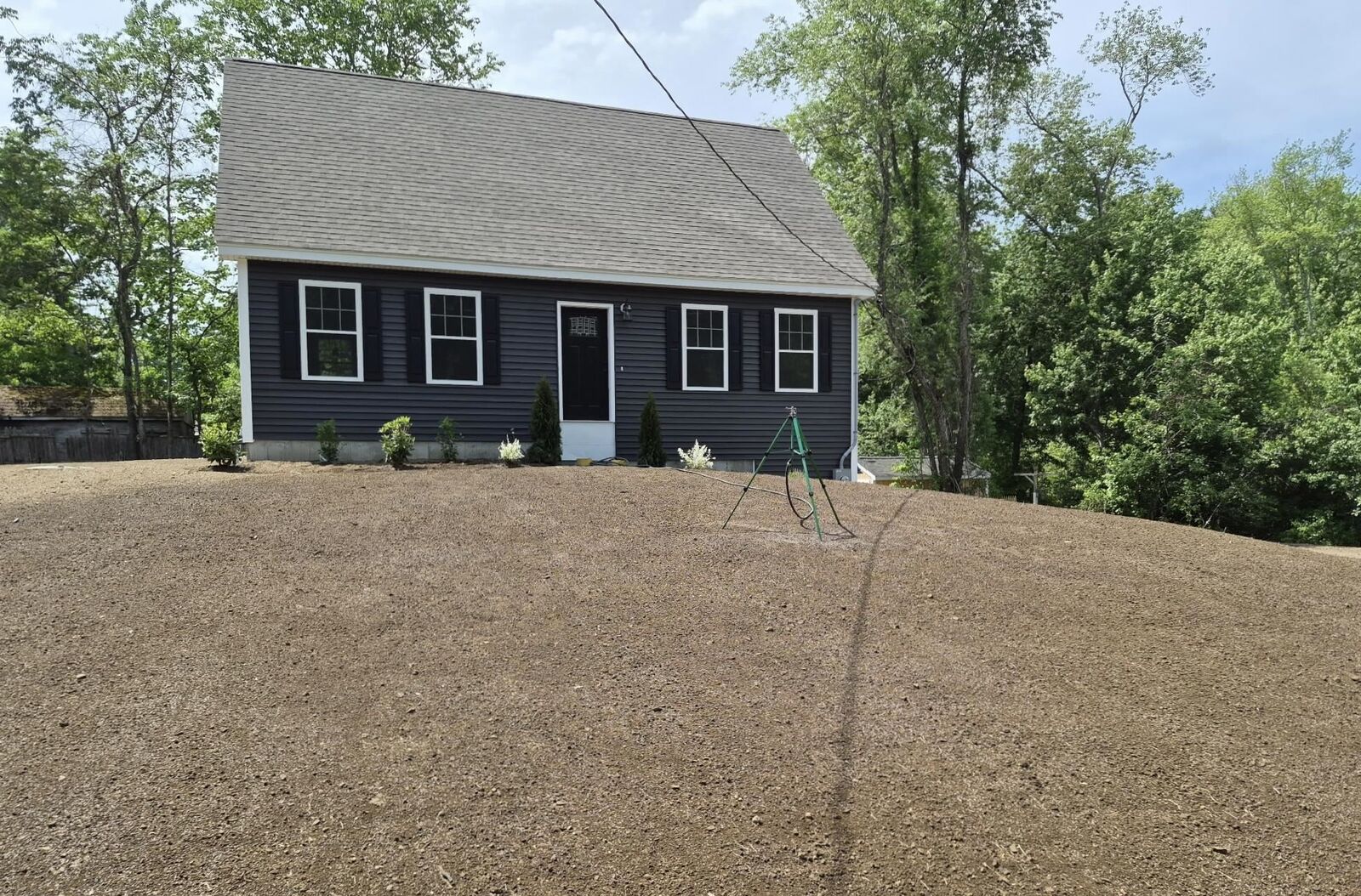 Property Photo: 10 Phyllis Avenue NH 03077
