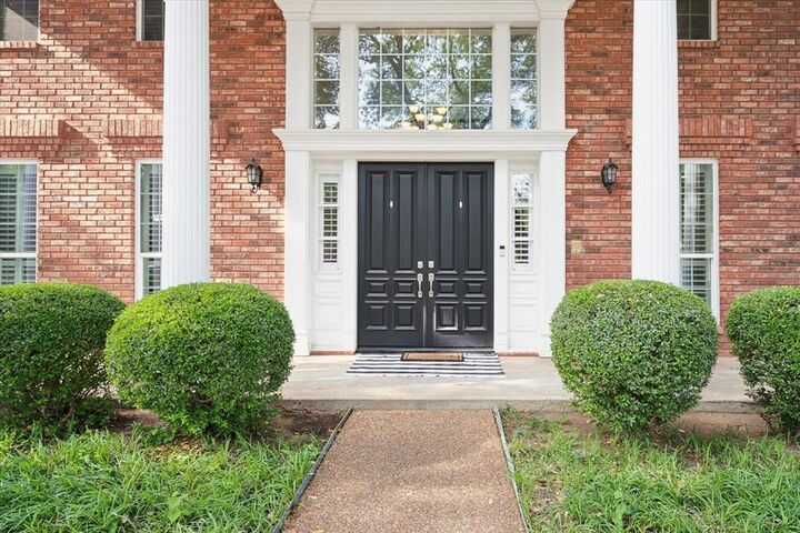 Property Photo: 2400 Danbury Drive TX 76034