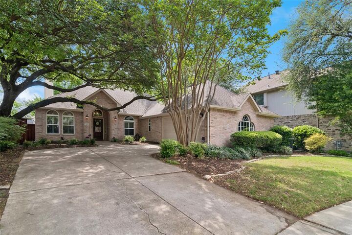 Property Photo:  1443 Lone Star Court  TX 75013 