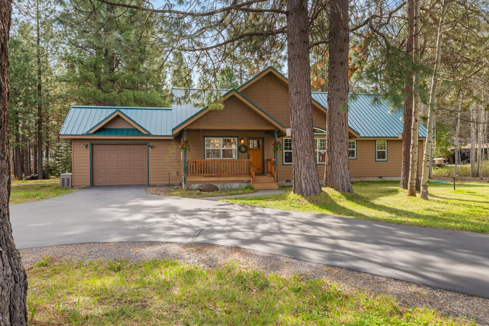 Property Photo:  25437 Rocky Point Road  OR 97601 