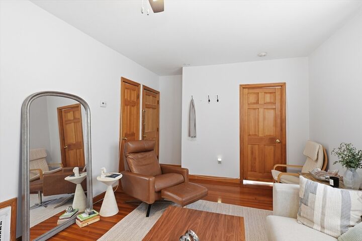 Property Photo:  5 Brewer St 3  MA 02138 