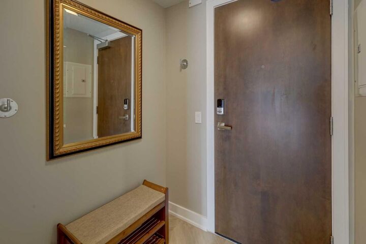 Property Photo: 222 Riverfront Avenue SW 246 AB T2P 0X2