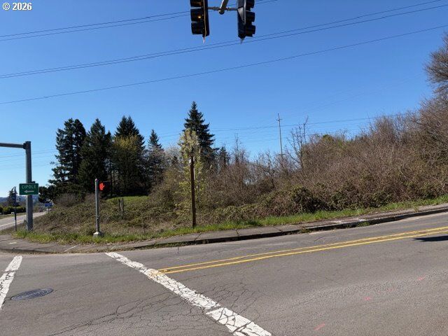 Property Photo: 99 W Cipole OR 97062