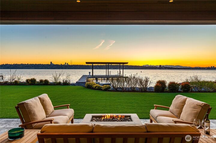 Property Photo: 1655 73rd Avenue NE WA 98039