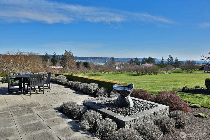 Property Photo: 1975 Hillvista Place WA 98249