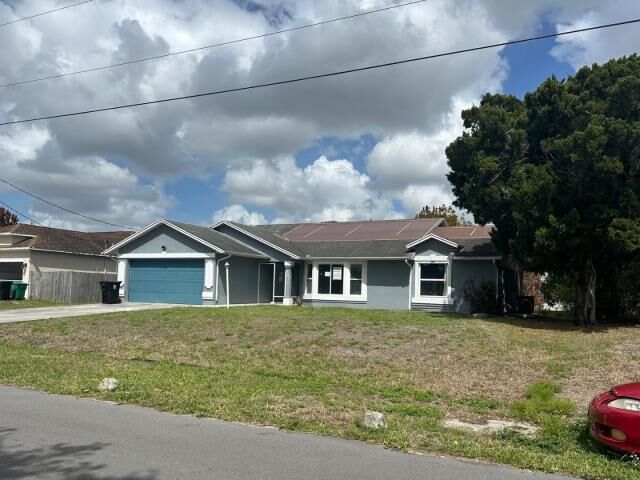 Property Photo:  751 SW Monsoon Road  FL 34953 