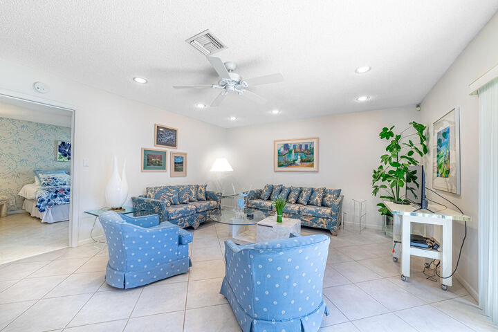 Property Photo:  797 NW 32nd Avenue  FL 33445 