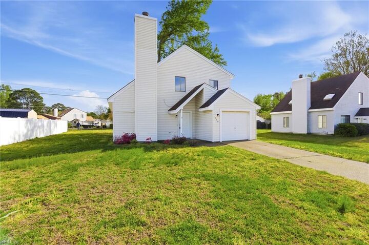 Property Photo: 509 Chownings Dr VA 23462
