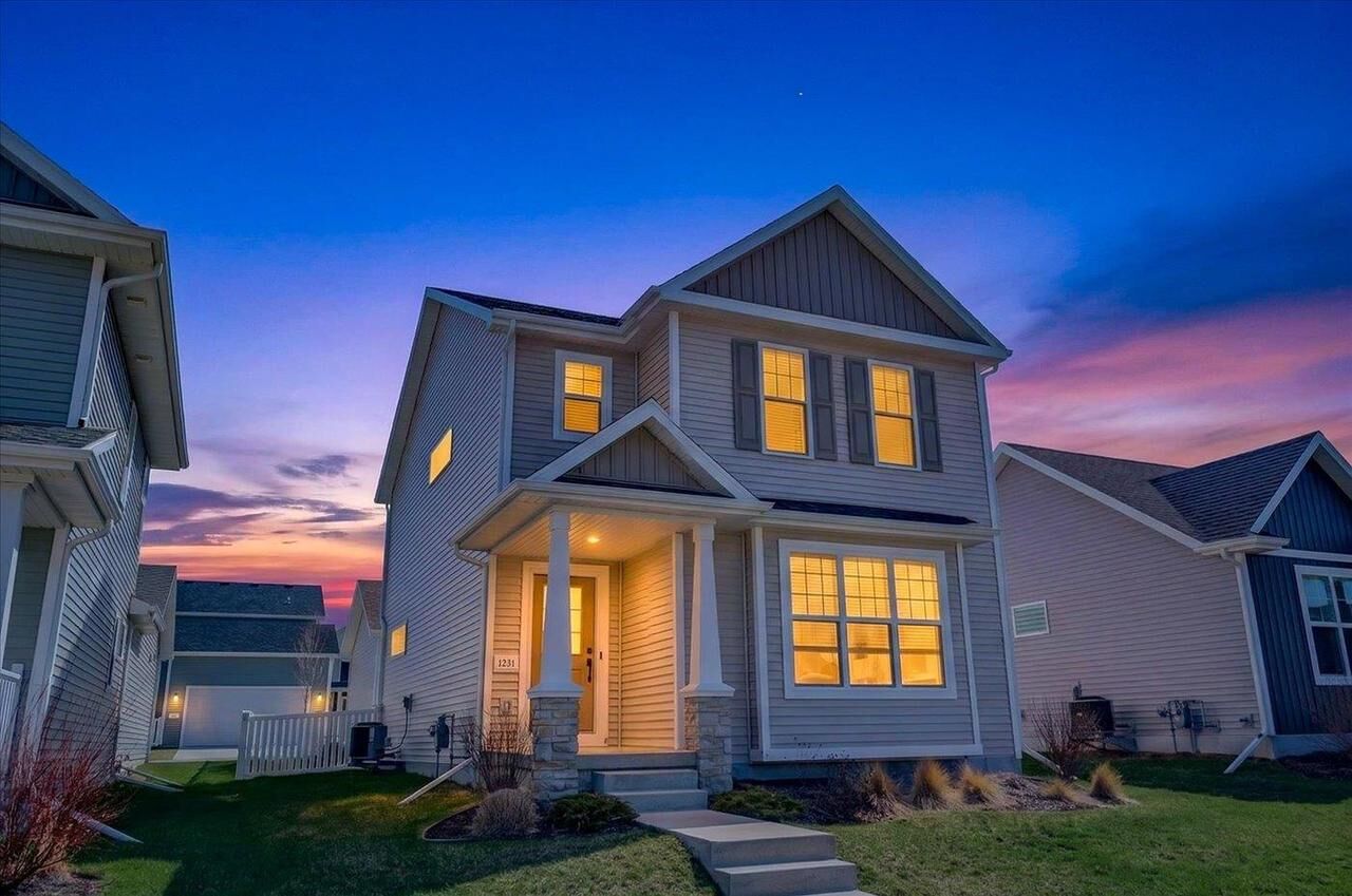 Property Photo:  1231 Early Twilight Way  WI 53593 