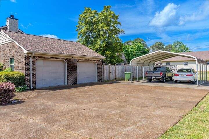 Property Photo:  706 Edison Ave  AL 35661 