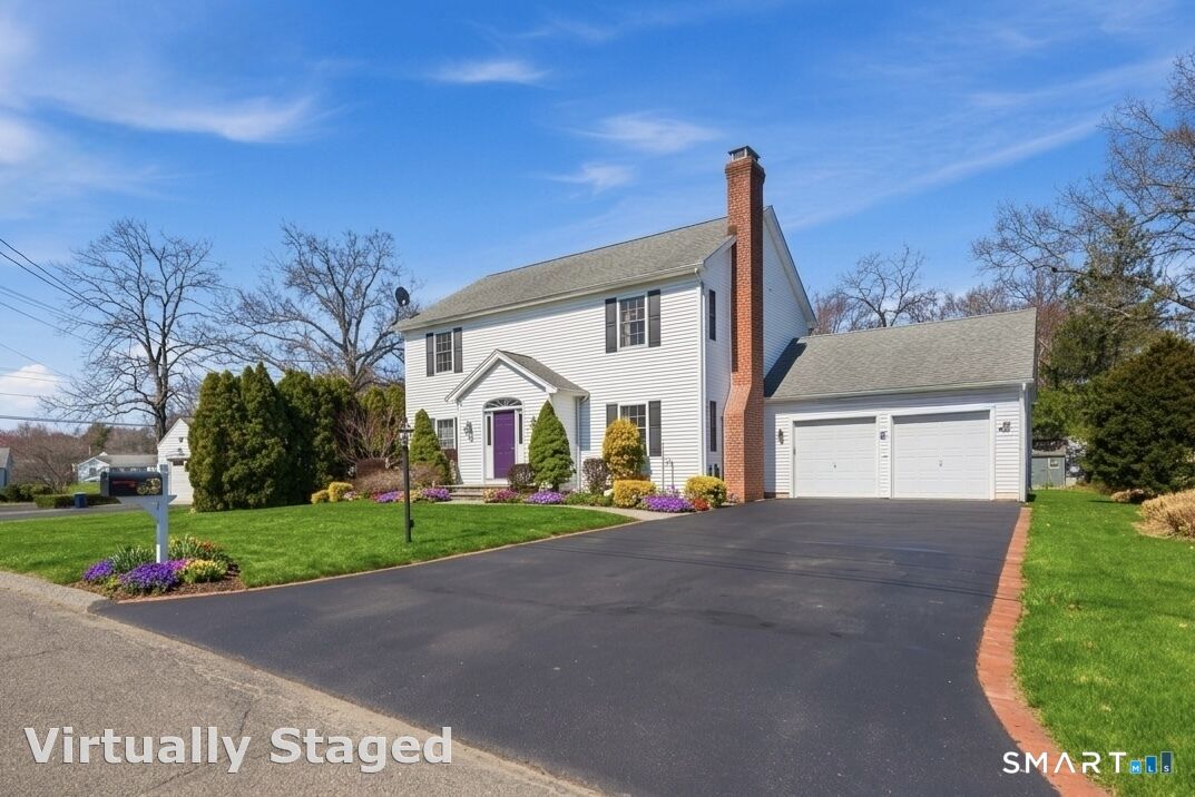 Property Photo:  5 Arrowhead Road  CT 06611 