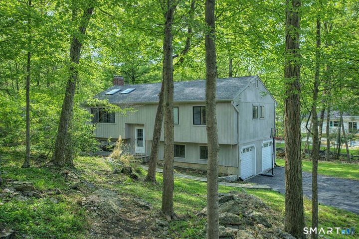 Property Photo:  518 Bennetts Farm Road  CT 06877 