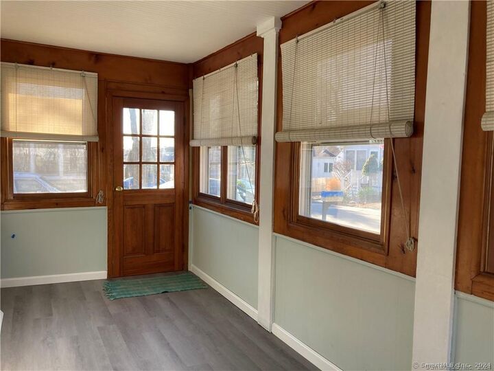 Property Photo:  31 Daggett Street  CT 06460 