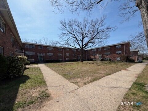 Property Photo:  5 Treat Street 4A  CT 06516 