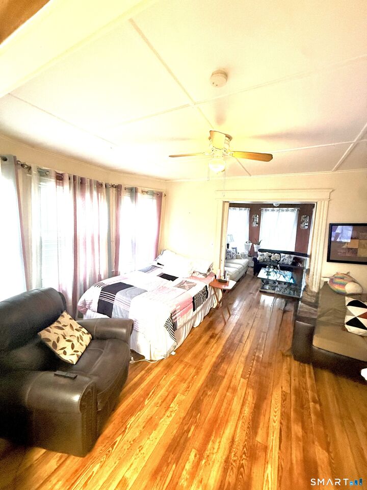 Property Photo:  22 Eastwood Avenue  CT 06705 