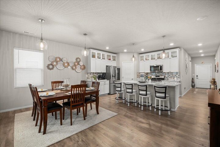 Property Photo:  5904 W Youngstown Ln  WA 99208 