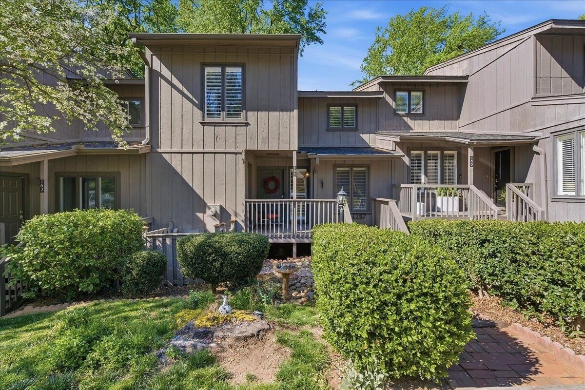 Property Photo:  161 Ingleoak Lane  SC 29615 