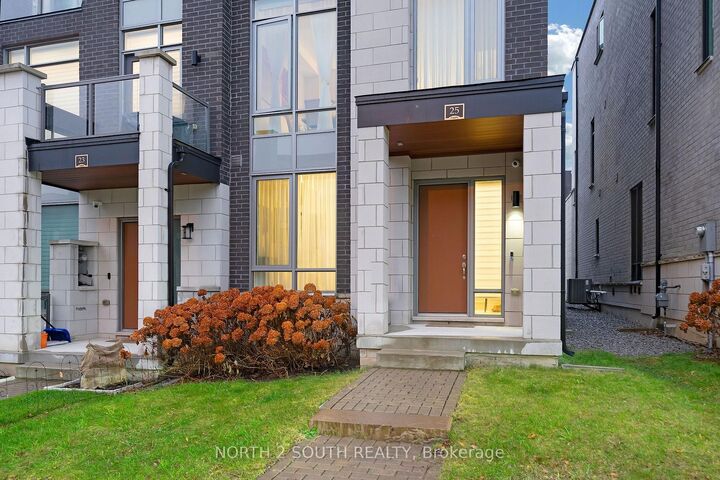 Property Photo: 25 Aylin Crescent ON L6A 4Z8