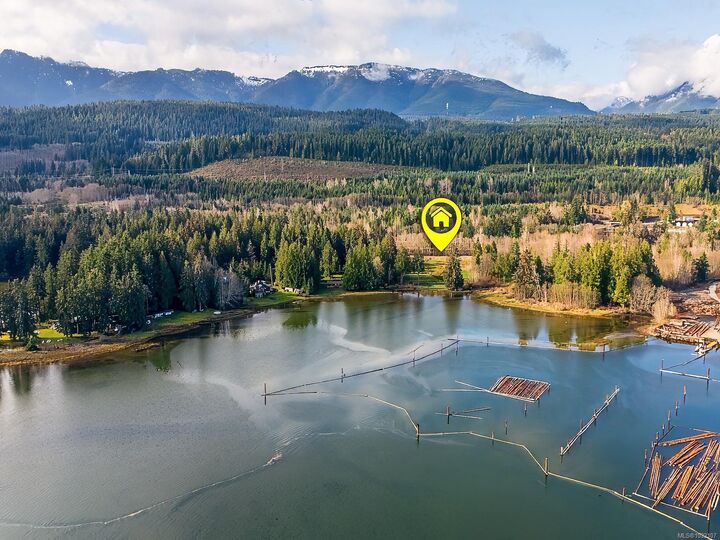 Property Photo:  8460 Penny Lane  BC V0R 1W0 