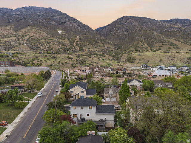 Property Photo:  807 Hillsdale Ln  UT 84606 