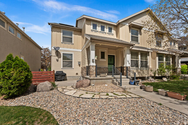 Property Photo:  1418 E Eagle Cliff Ct  UT 84092 
