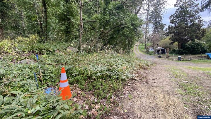 Property Photo: 0 2nd St NW OR 97304