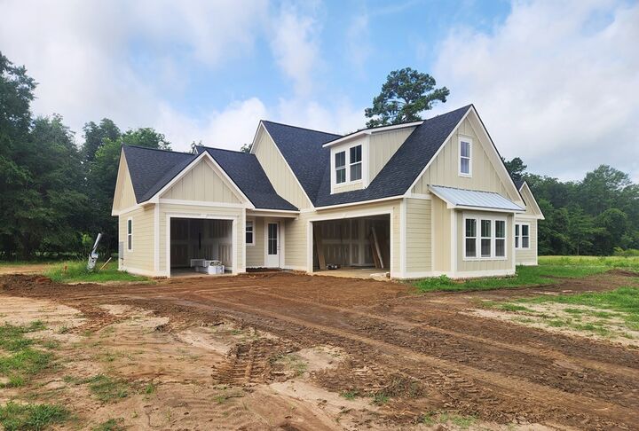 Property Photo:  128 Hazelwood Drive  GA 31763 