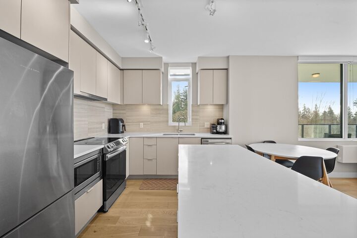 Property Photo: 8761 University Crescent 604 BC V5A 0G3