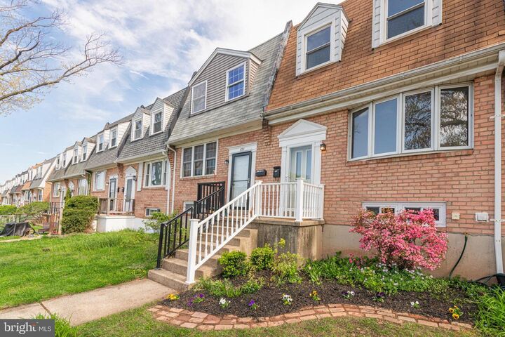 Property Photo:  889 Oxford Avenue  PA 19460 