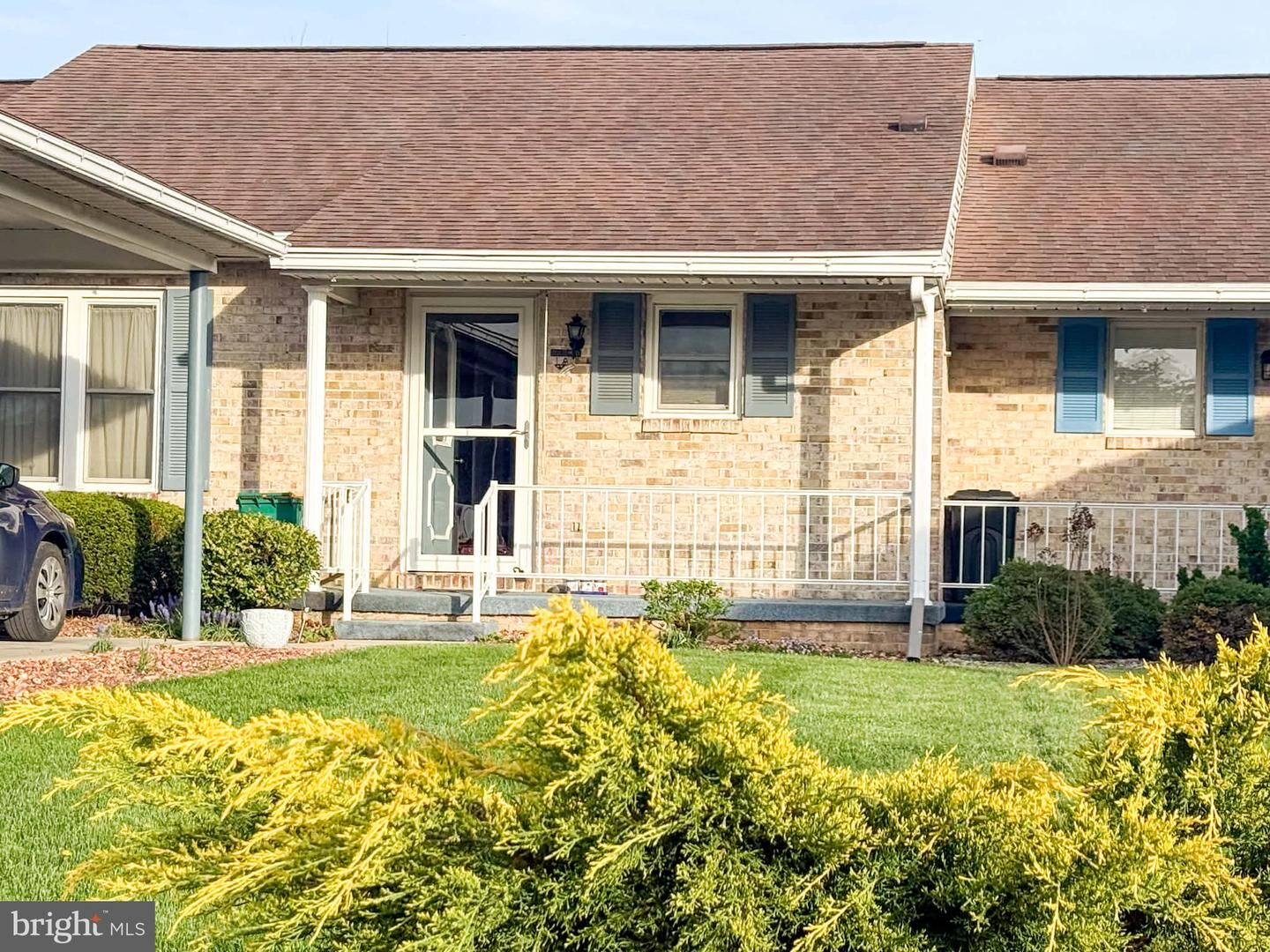 Property Photo:  1084 Westgate Drive  PA 17201 